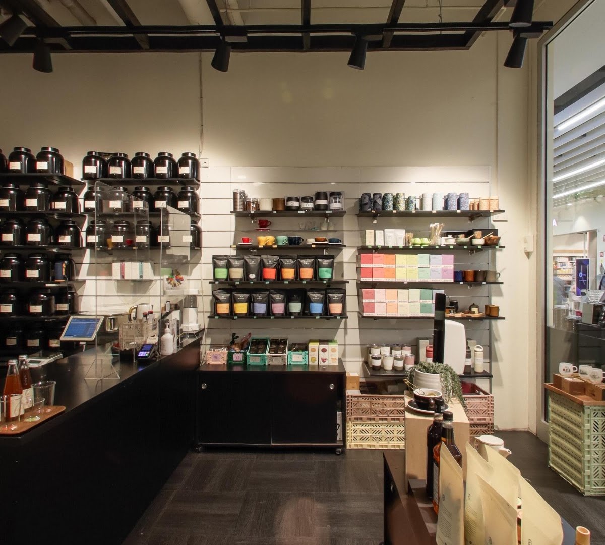Interior of Black Cat Kaffe og Tehus - Byporten, specialty coffee shop in Oslo