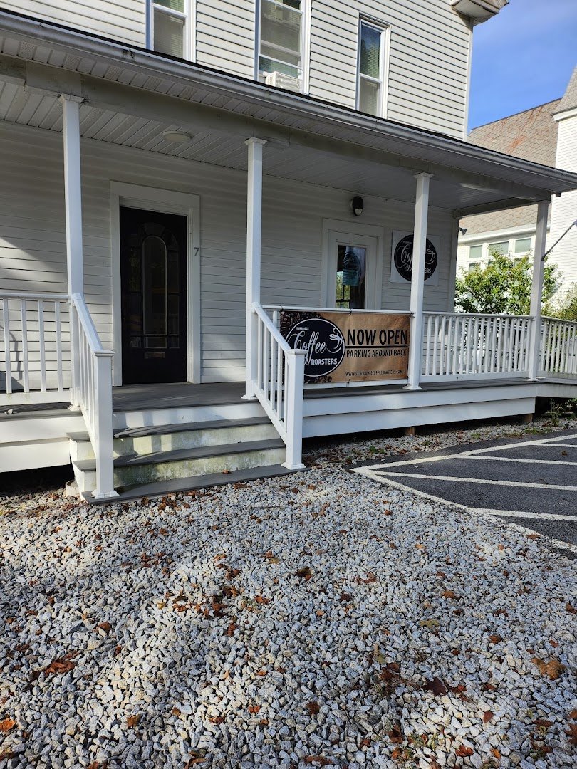 Storefront of Sturbridge Coffee Roasters, specialty coffee shop in Worcester
