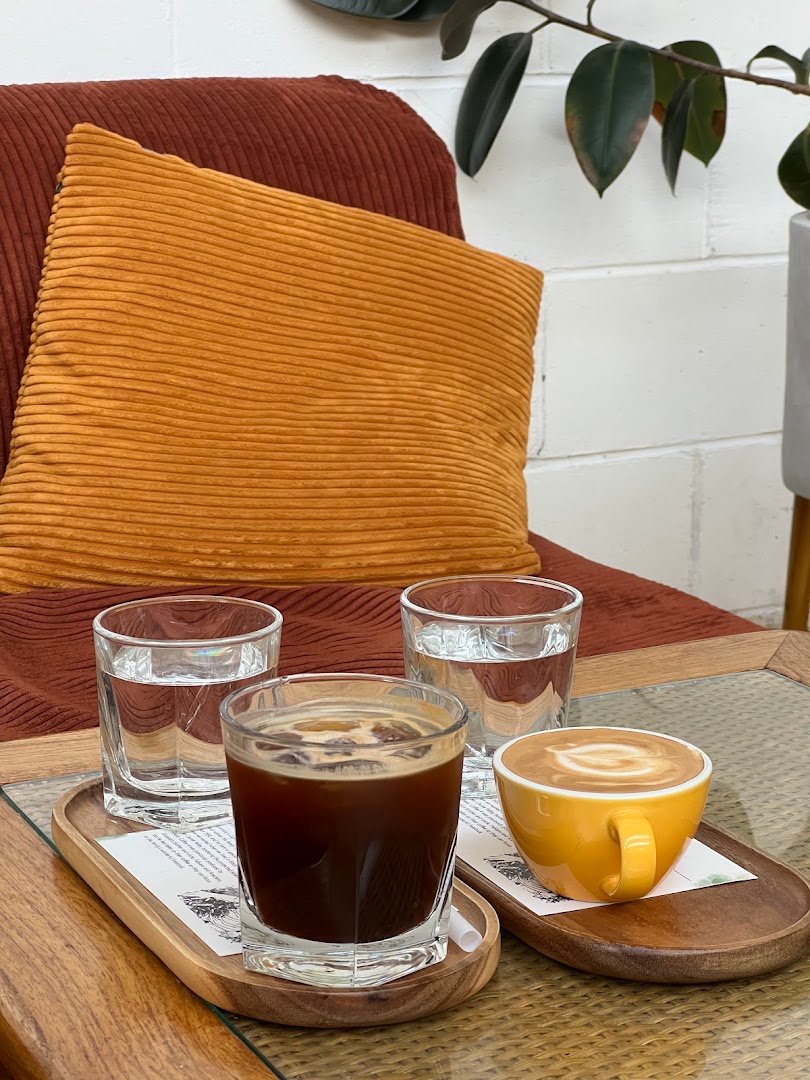 Coffee at Santu Coffee Roastery, specialty coffee shop in Edinburgh