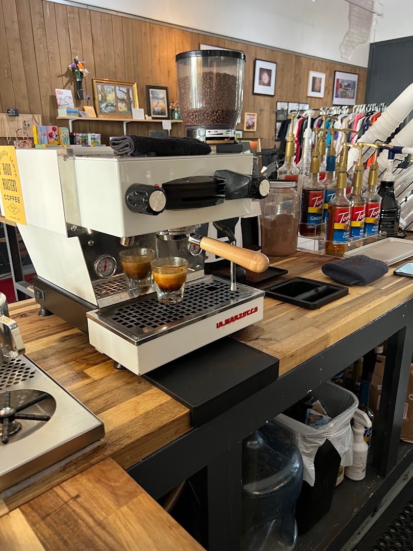 Guild + Journeyman specialty coffee shop in Atlanta - photo 6