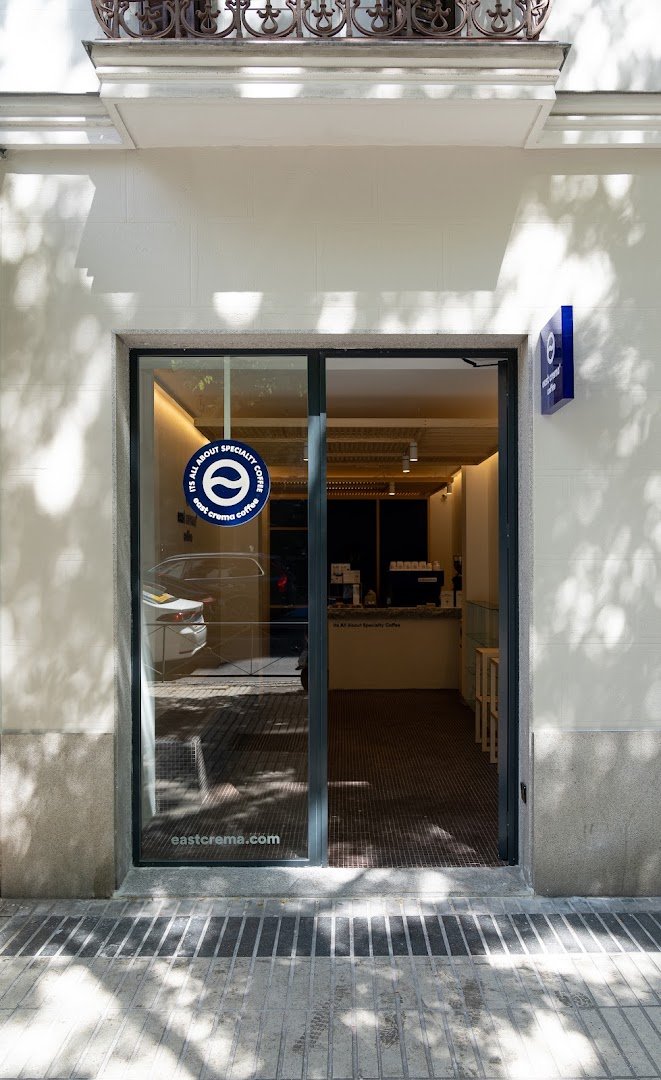 East Crema Coffee Conde (Specialty Coffee Madrid) specialty coffee shop in Madrid - photo 5