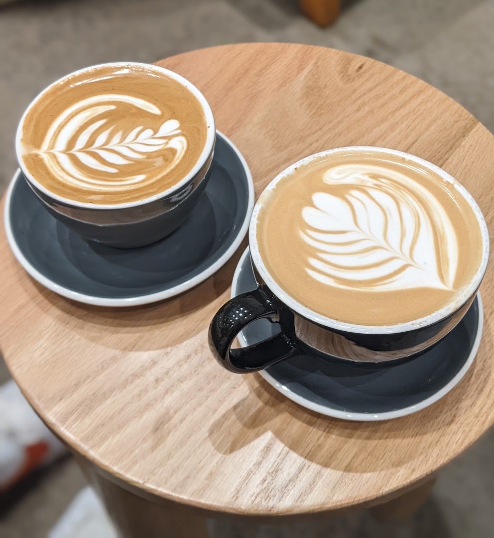 Coffee at Café In Gamba Parc, specialty coffee shop in Montreal