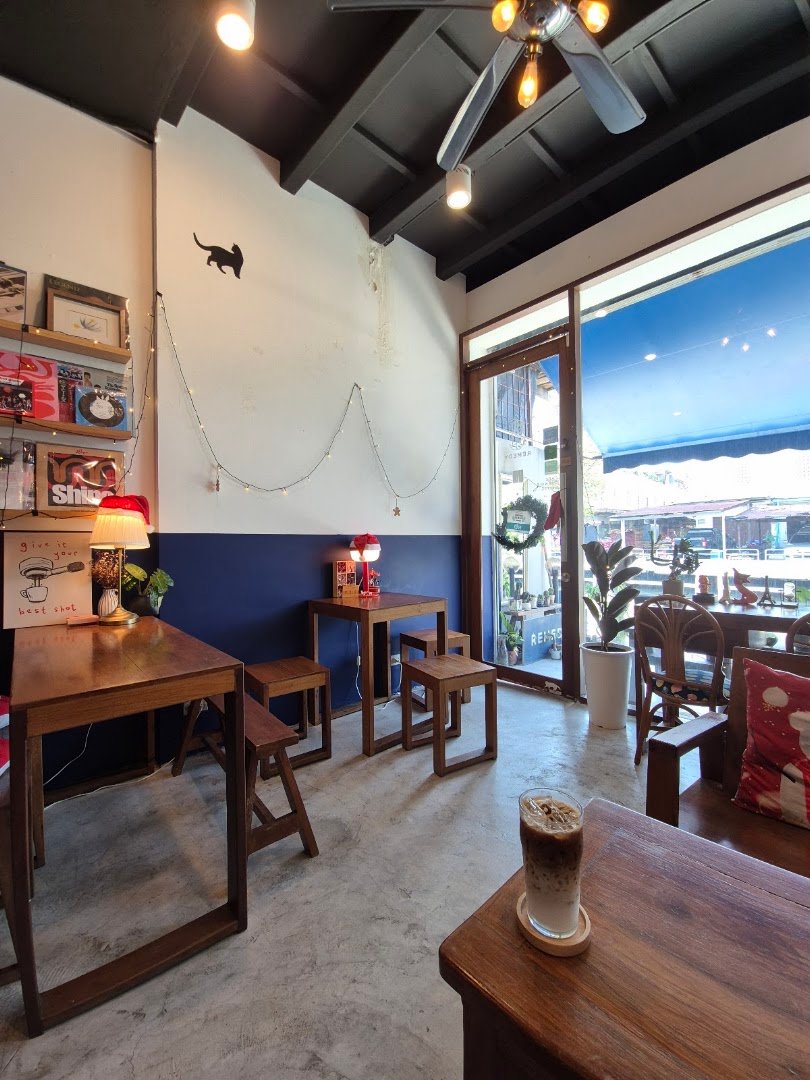 Remedy Coffee Roastery specialty coffee shop in Bangkok - photo 6