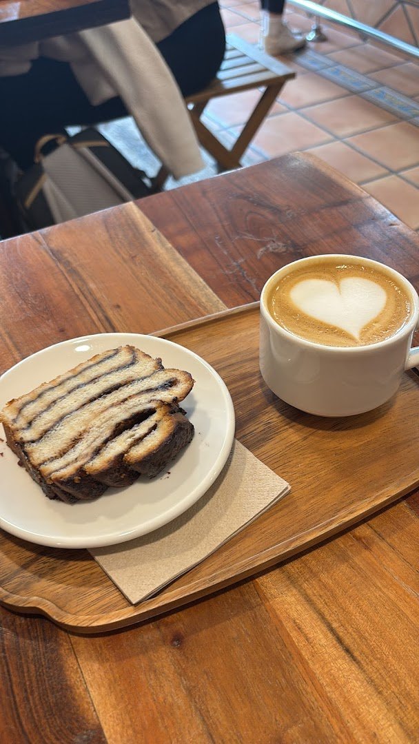 ānāpāna coffee specialty coffee shop in Barcelona - photo 9