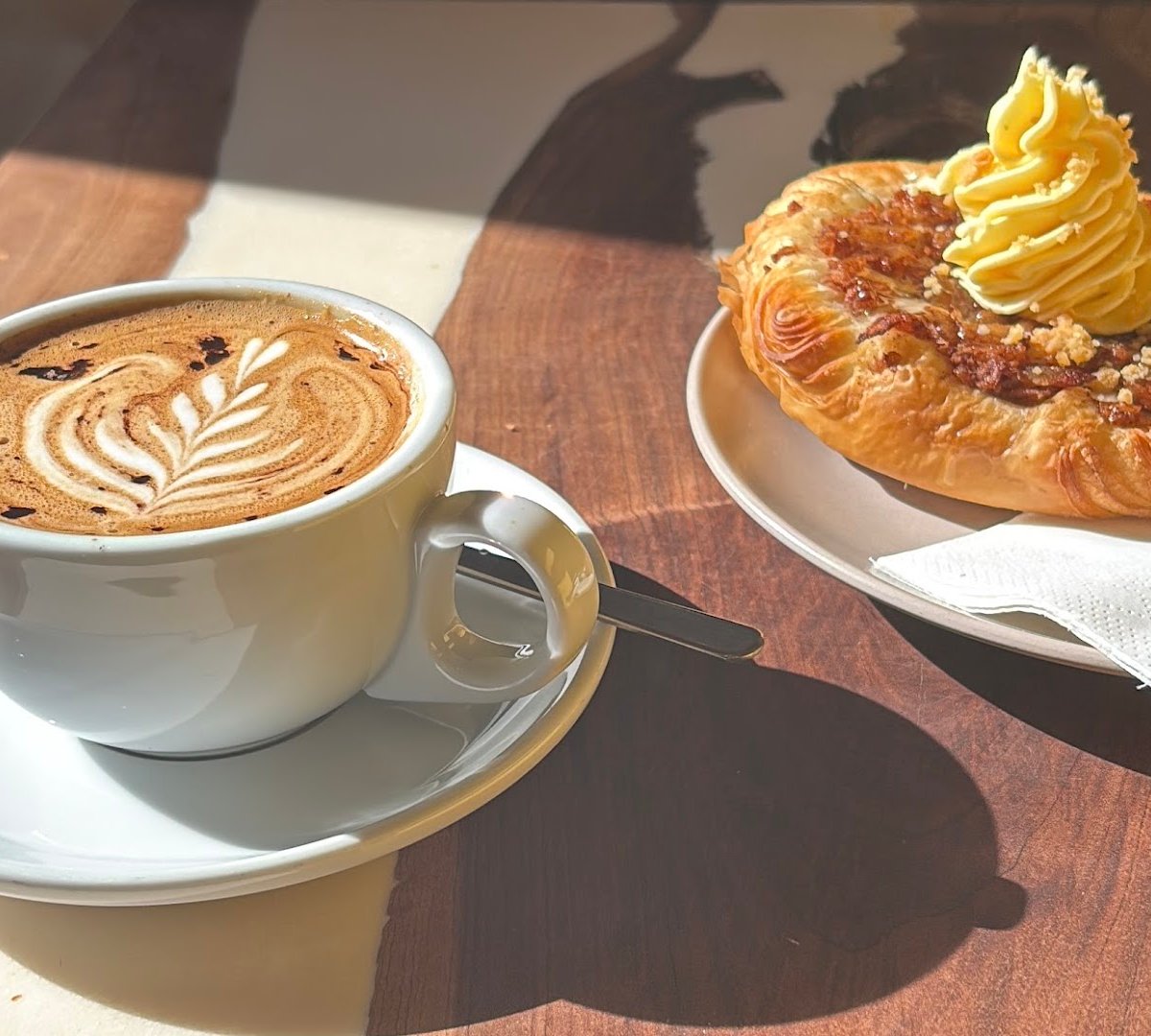 Coffee at Hideout Cafe, specialty coffee shop in Edinburgh