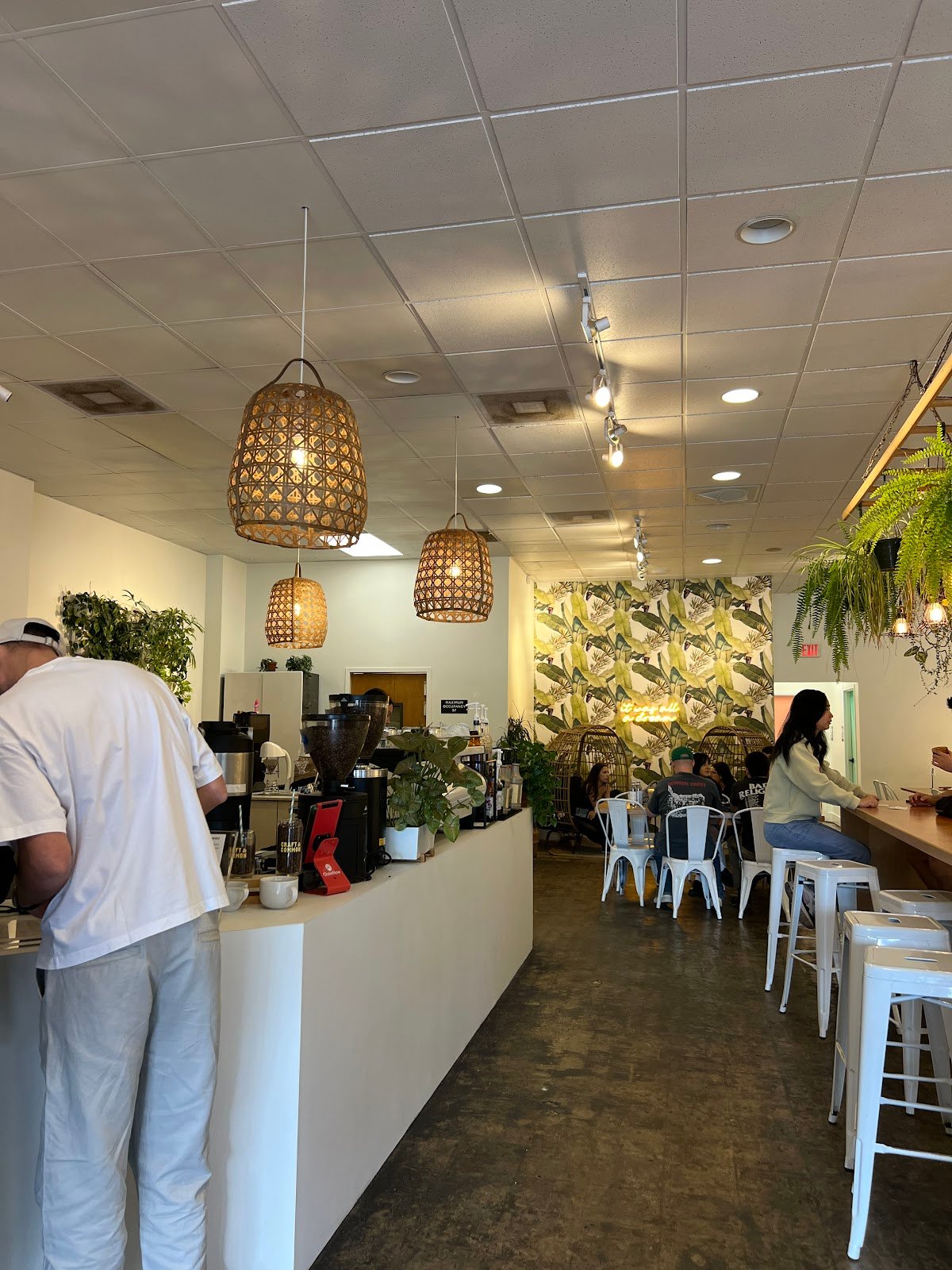 Craft & Common specialty coffee shop in Orlando - photo 4