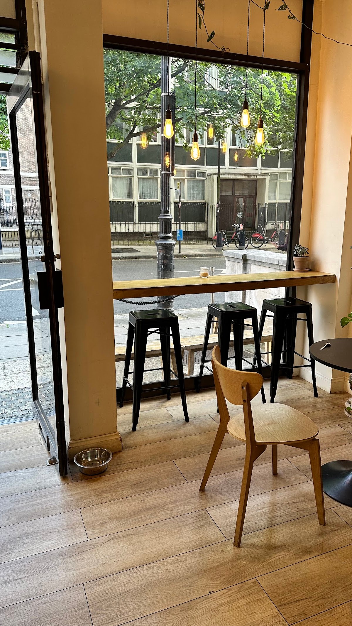 PROJECT68 specialty coffee shop in London - photo 12