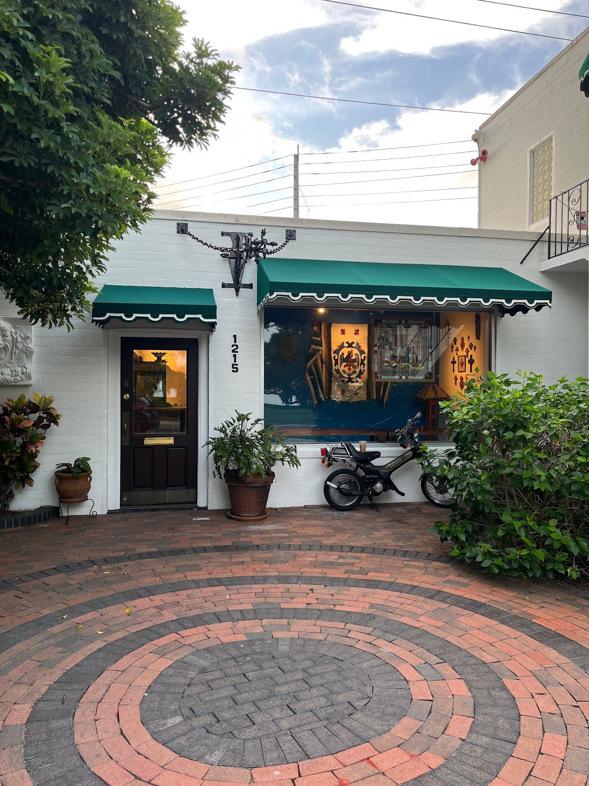 Águila Coffee specialty coffee shop in Orlando - photo 6