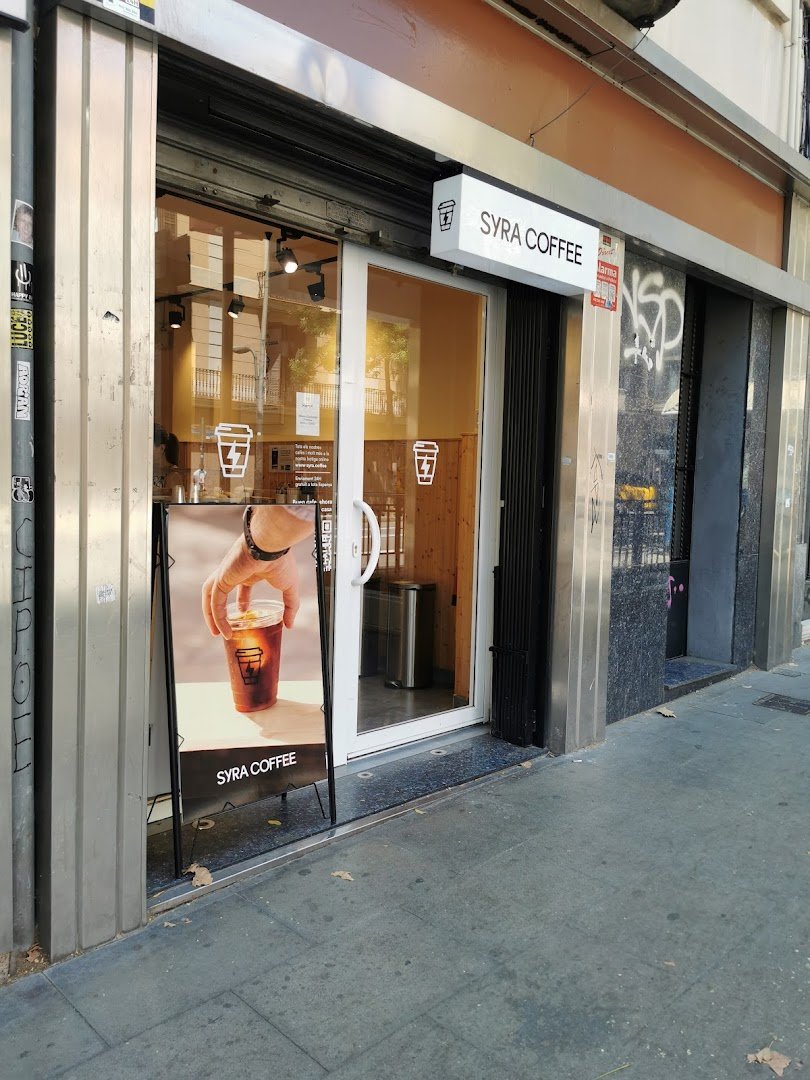 Syra Coffee - Sants specialty coffee shop in Barcelona - photo 8