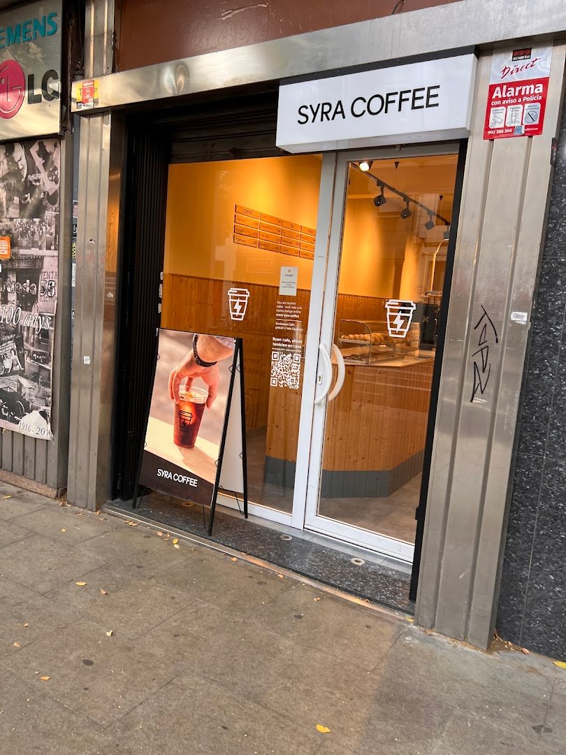 Syra Coffee - Sants specialty coffee shop in Barcelona - photo 10