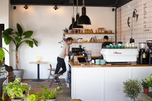 Barmhartig Koffie specialty coffee shop in Amsterdam - photo 3