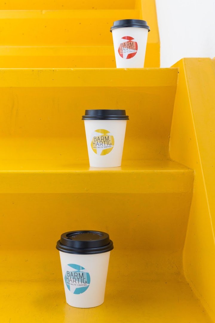 Barmhartig Koffie specialty coffee shop in Amsterdam - photo 9