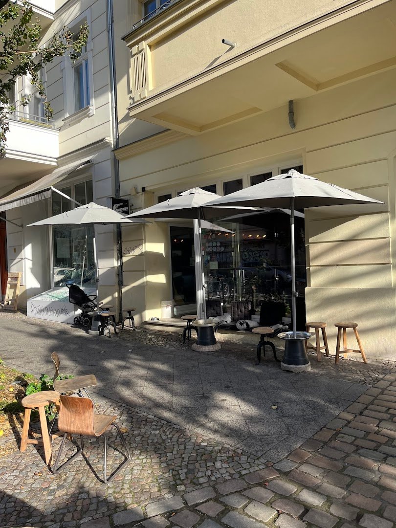 Godshot specialty coffee shop in Berlin - photo 7