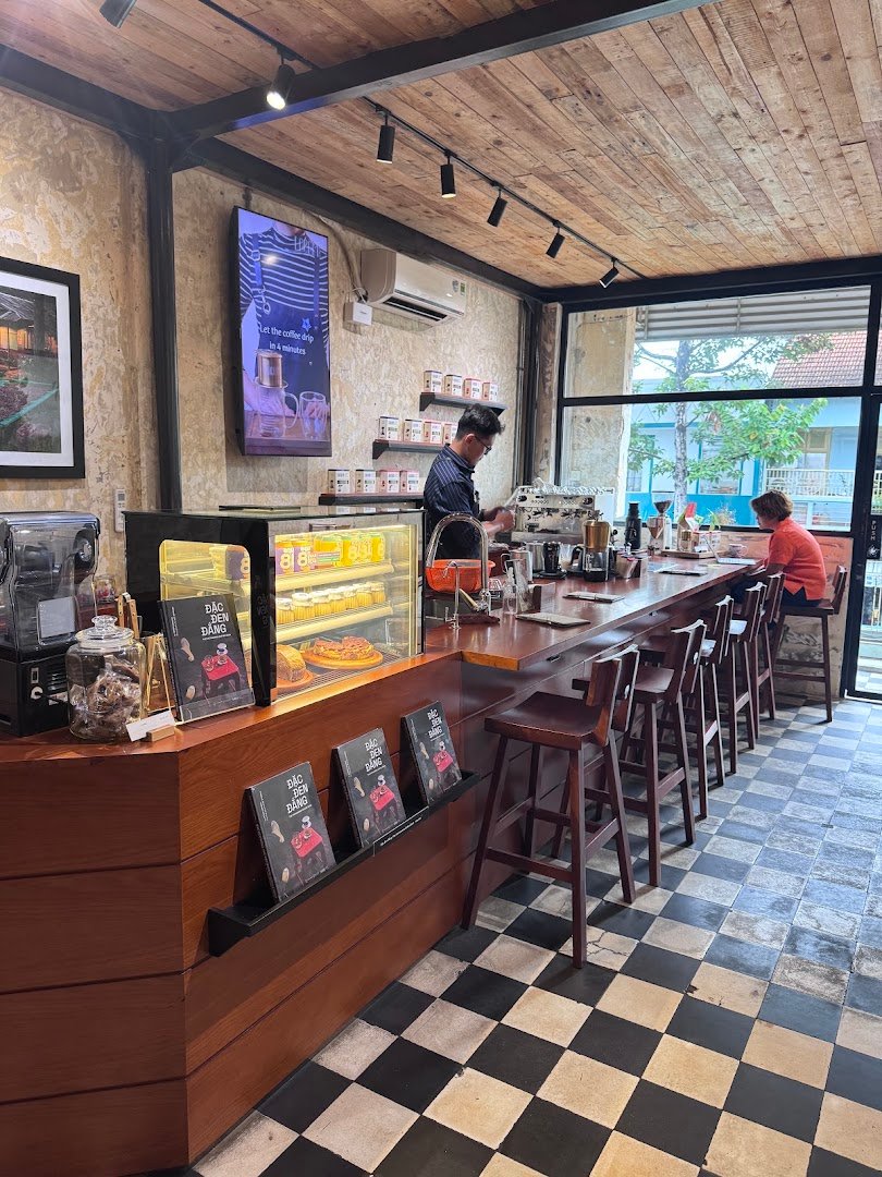 Lacàph Coffee Experiences Space 🇻🇳☕️ specialty coffee shop in Ho Chi Minh City - photo 4