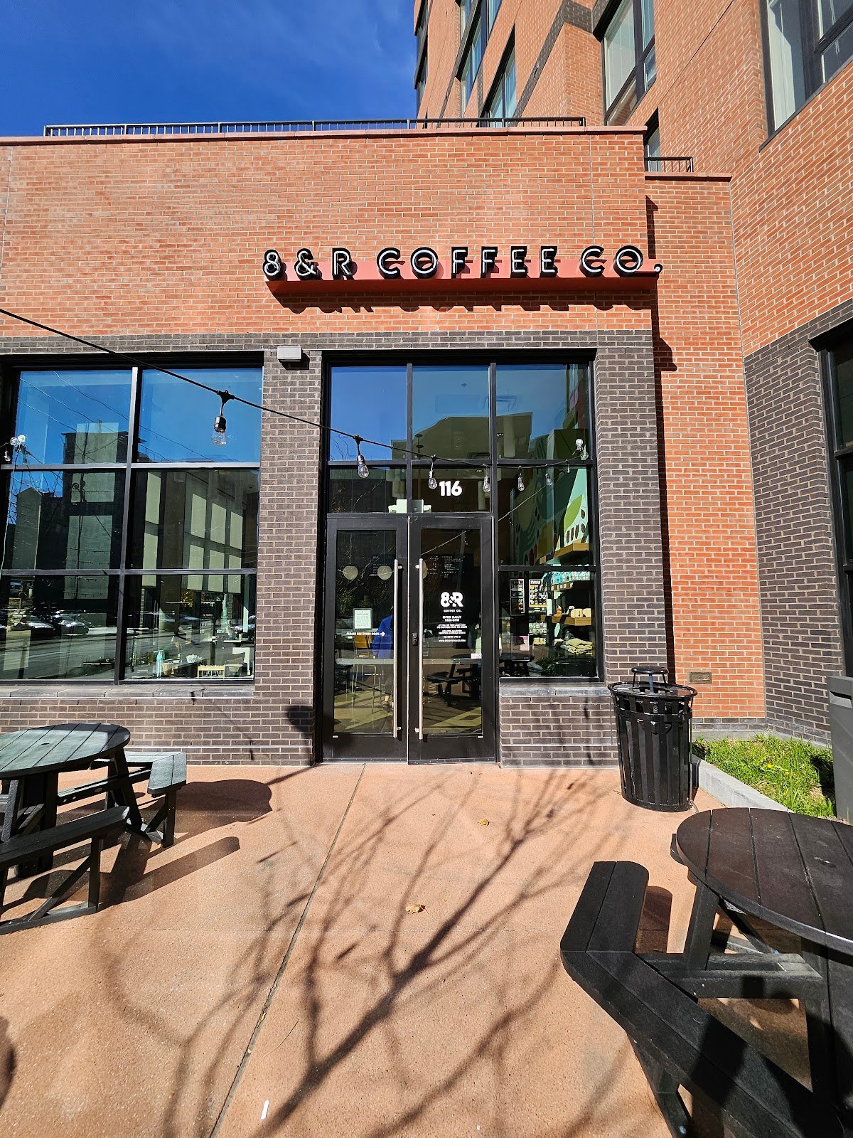 8th & Roast - Midtown specialty coffee shop in Nashville - photo 4