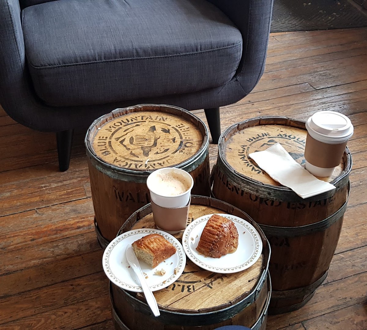 Upper Cup Coffee specialty coffee shop in Columbus - photo 12