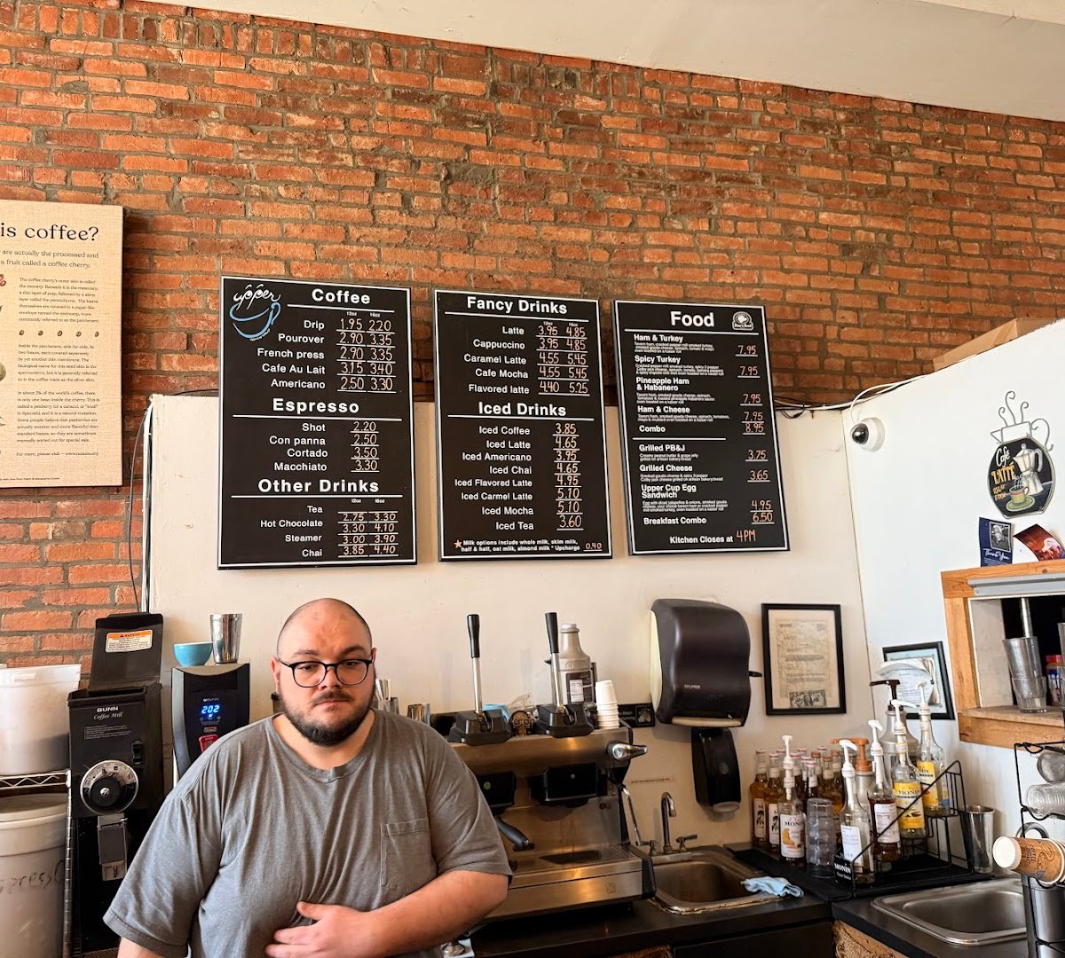 Upper Cup Coffee specialty coffee shop in Columbus - photo 3