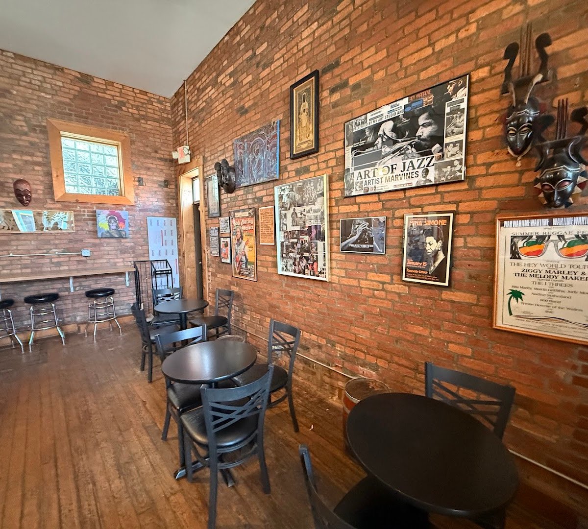 Upper Cup Coffee specialty coffee shop in Columbus - photo 7