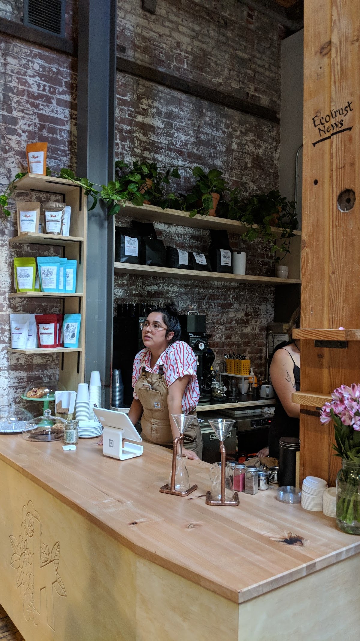 La Perlita specialty coffee shop in Portland - photo 5