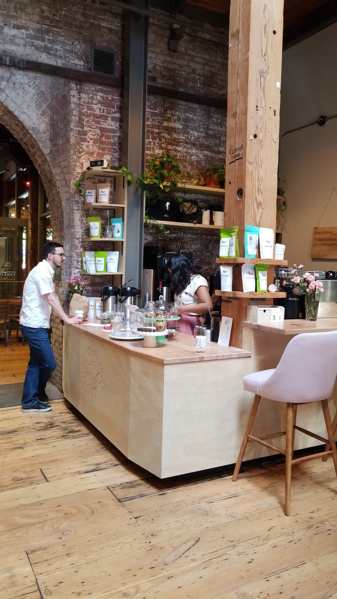 La Perlita specialty coffee shop in Portland - photo 8