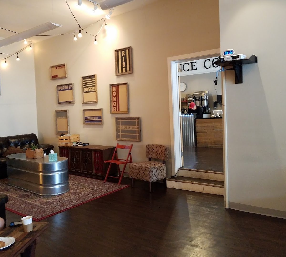 Cadence Coffee Company specialty coffee shop in Chattanooga - photo 10