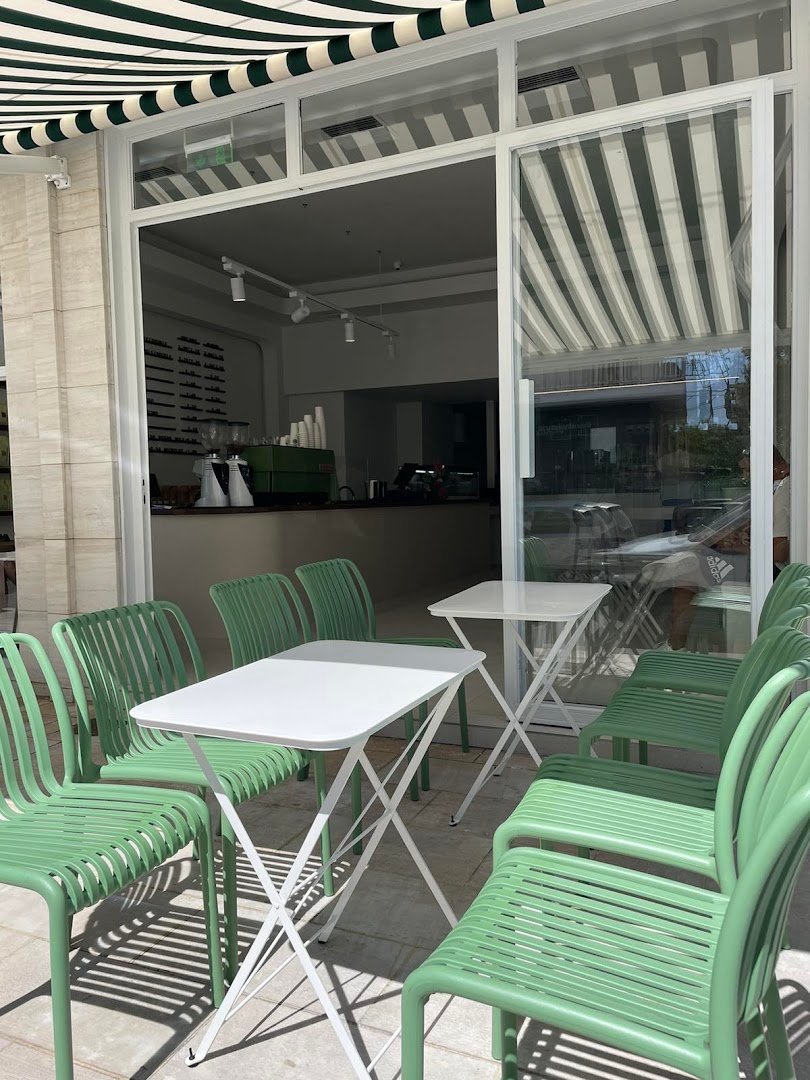 Storefront of No Cap coffee & eatery, specialty coffee shop in Athens