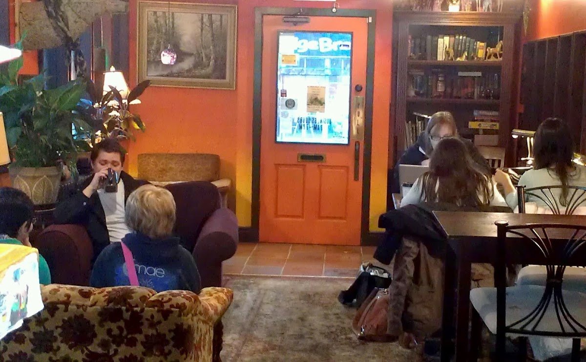 A Muddy Cup Cafe' & Roastery specialty coffee shop in Seattle - photo 2