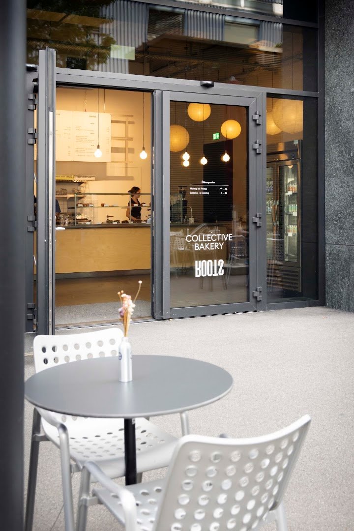 Storefront of Collective Bakery, specialty coffee shop in Zurich
