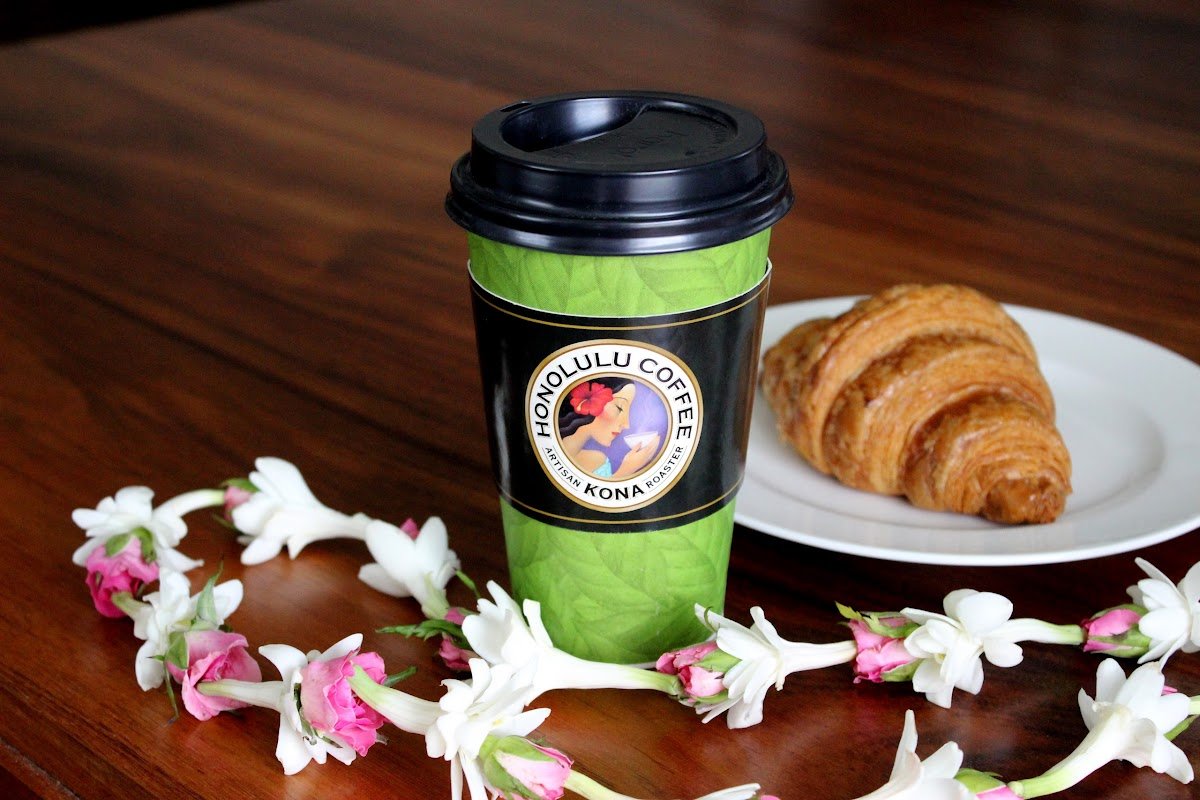 Honolulu Coffee at Moana Surfrider specialty coffee shop in Honolulu - photo 2