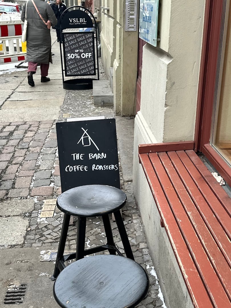 The Barn Café Hackescher Markt specialty coffee shop in Berlin - photo 16