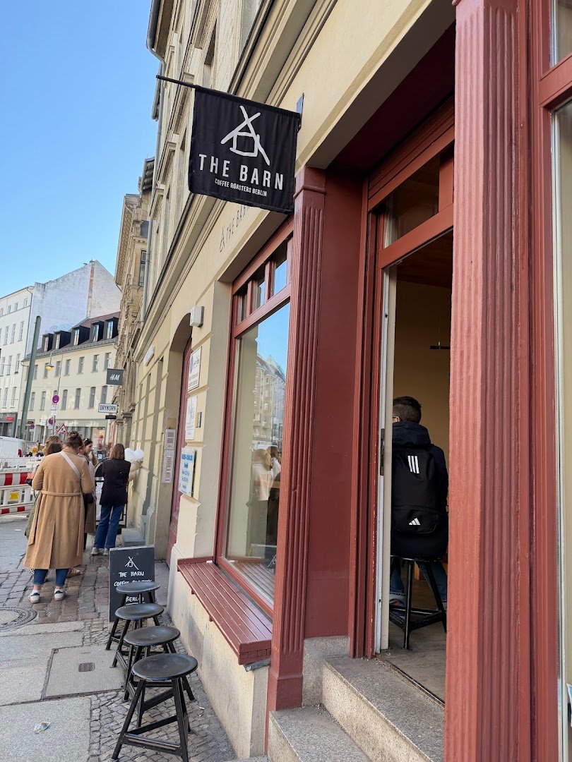 The Barn Café Hackescher Markt specialty coffee shop in Berlin - photo 5