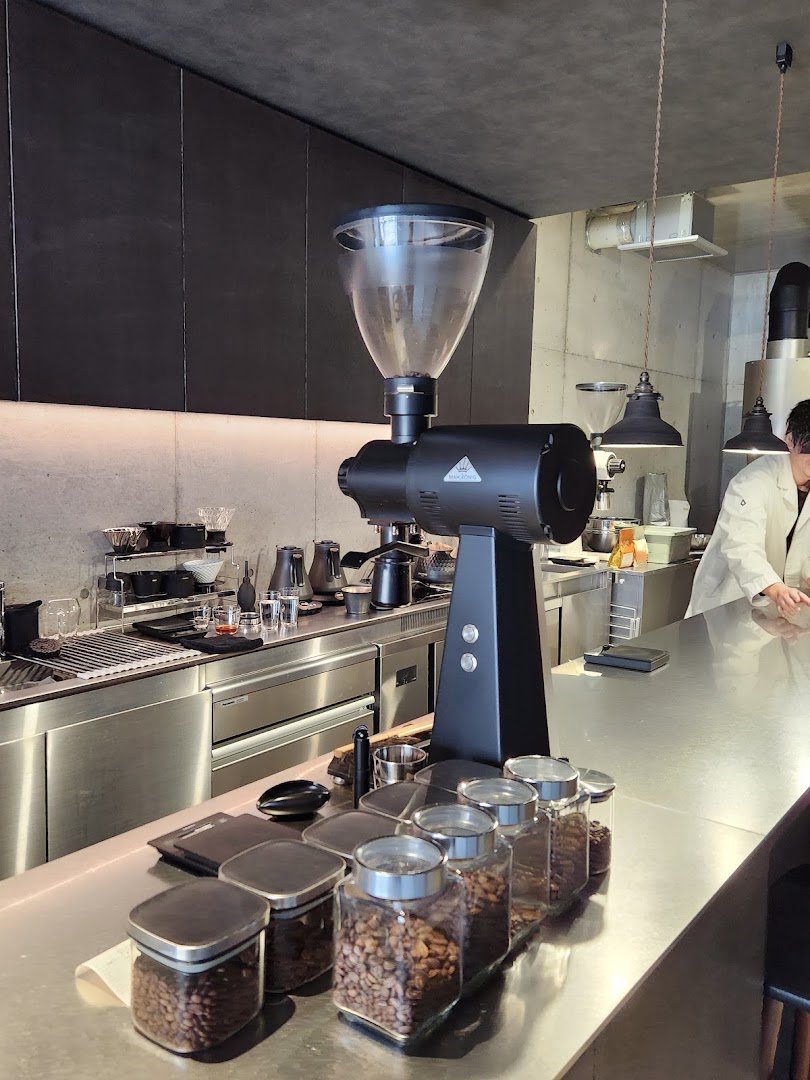 Kitaōji Roastery Lab specialty coffee shop in Kyoto - photo 9