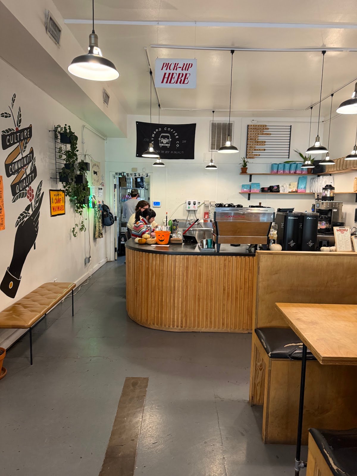 Wayward Coffee Co specialty coffee shop in Dallas - photo 4