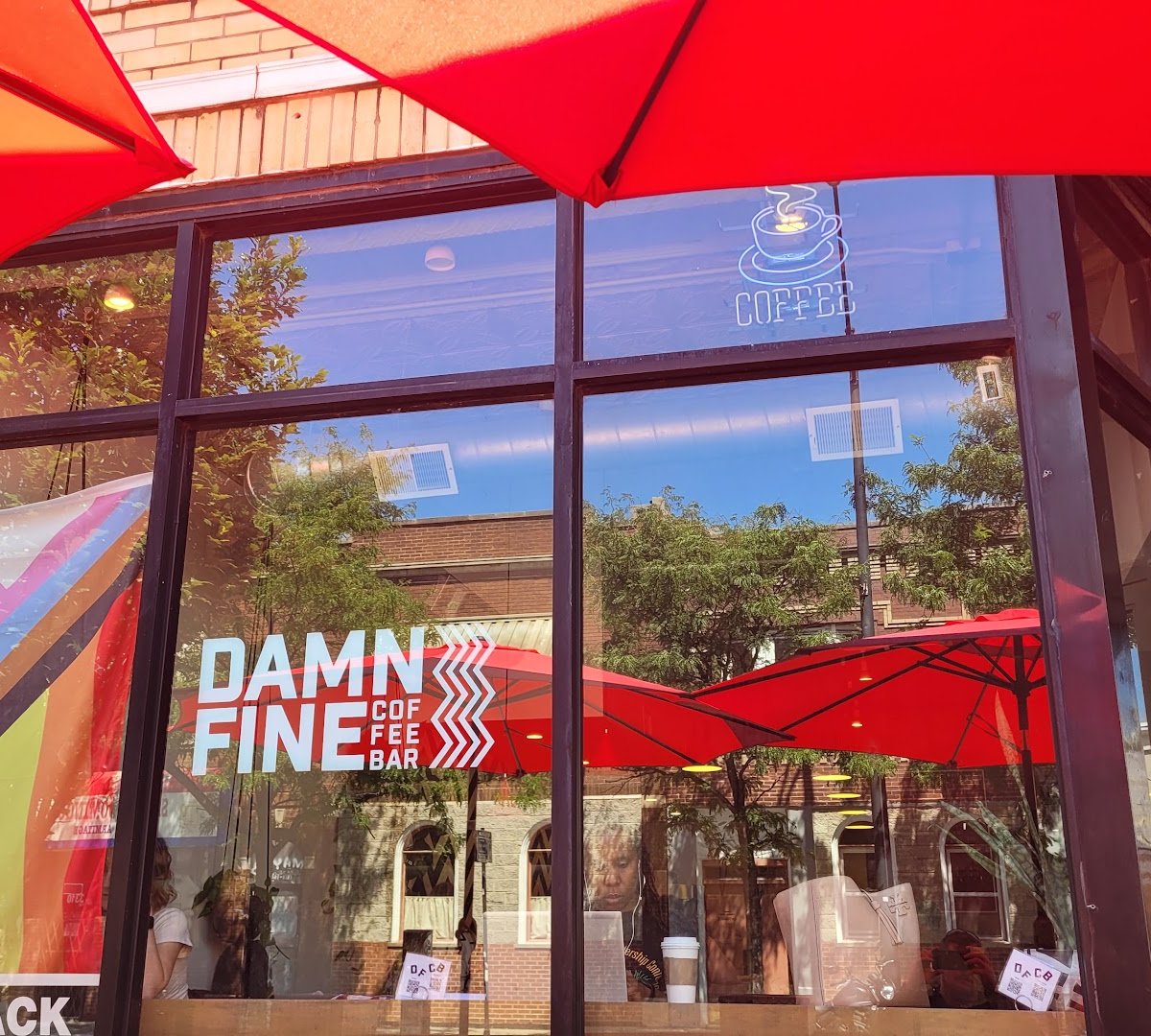 Damn Fine Coffee Bar specialty coffee shop in Chicago - photo 8