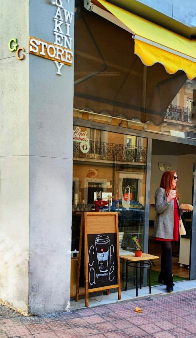 Green Coffees Roasters specialty coffee shop in Madrid - photo 6