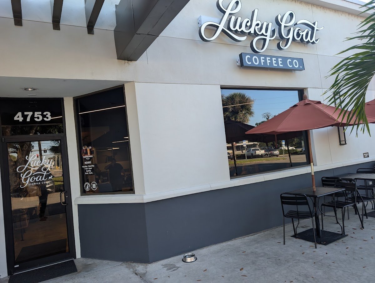 Lucky Goat Coffee - South Orange Ave specialty coffee shop in Orlando - photo 4
