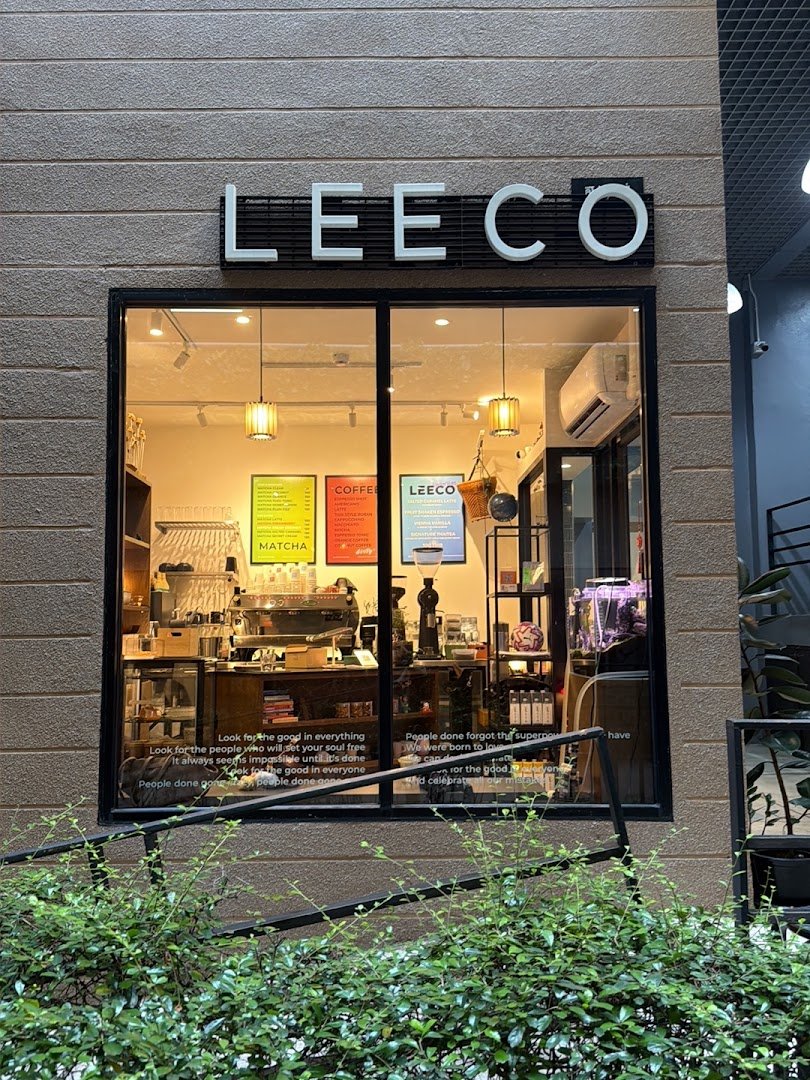 LEECO COFFEE specialty coffee shop in Bangkok - photo 6