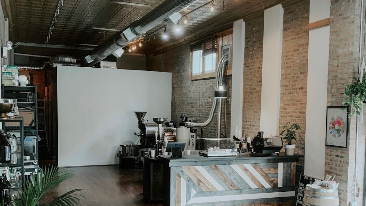 Happy Monday Coffee Roasters specialty coffee shop in Chicago - photo 4