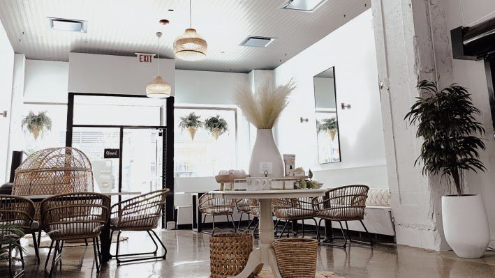 Happy Monday Coffee Roasters specialty coffee shop in Chicago - photo 5