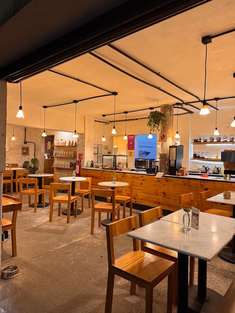 Interior of Camino a Comala: Café de Especialidad, specialty coffee shop in Mexico City
