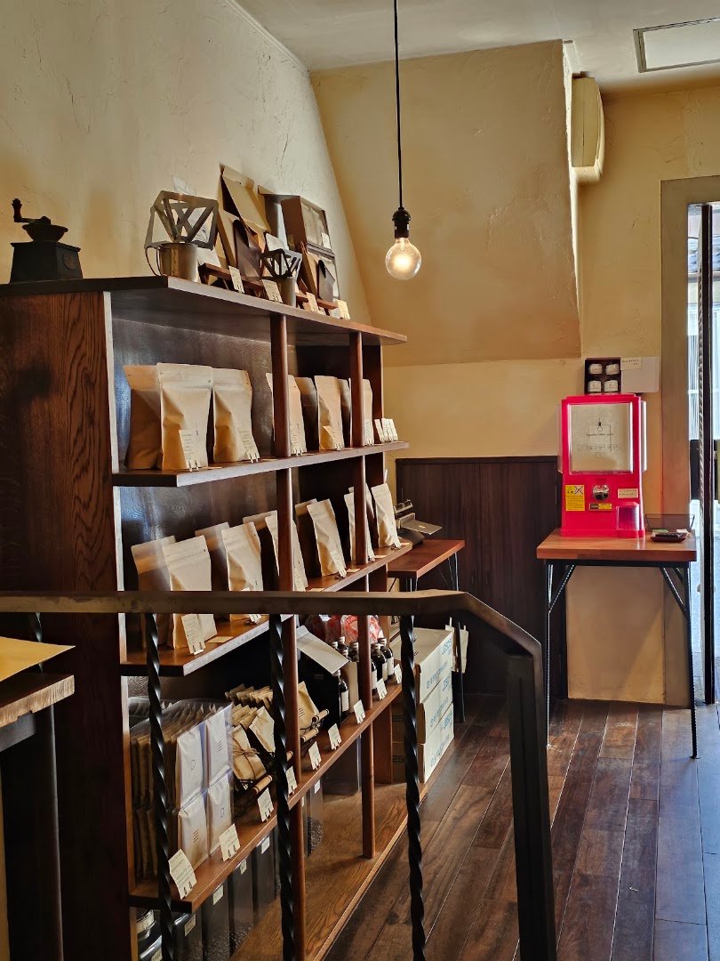Interior of Monaca Coffee, specialty coffee shop in Osaka