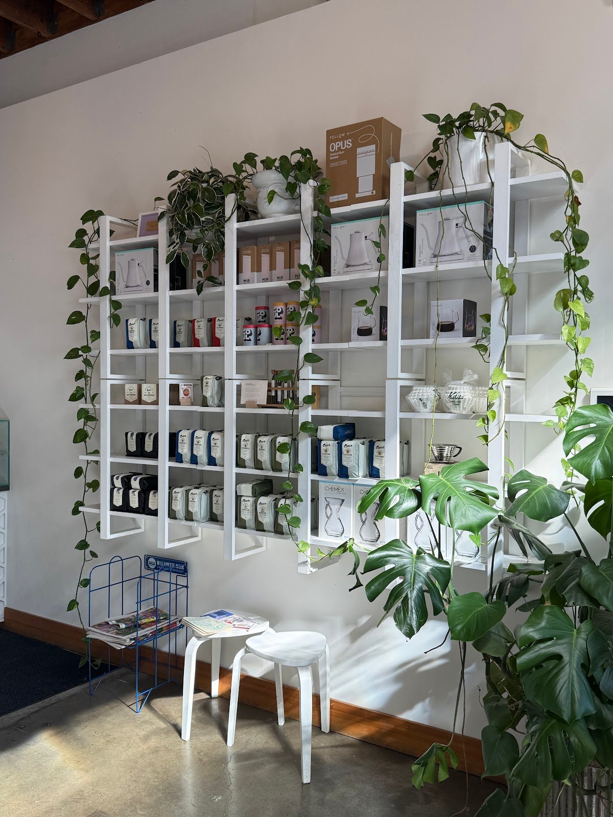 Saint Simon Coffee Co. specialty coffee shop in Portland - photo 6