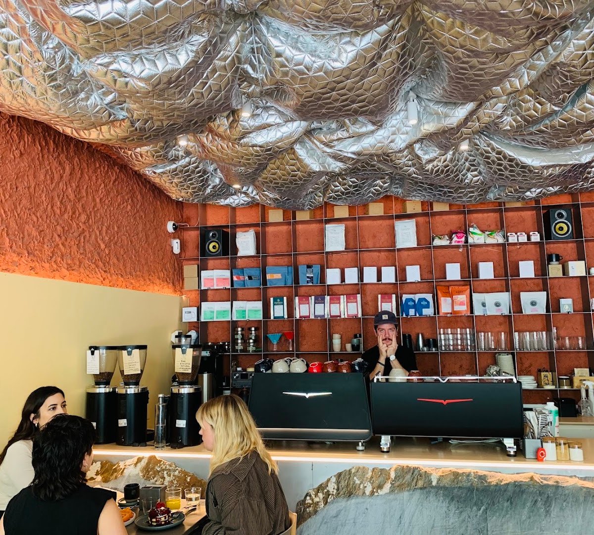 Interior of The Folks Сhiado - Specialty Coffee, Breakfast & Brunch, specialty coffee shop in Lisbon
