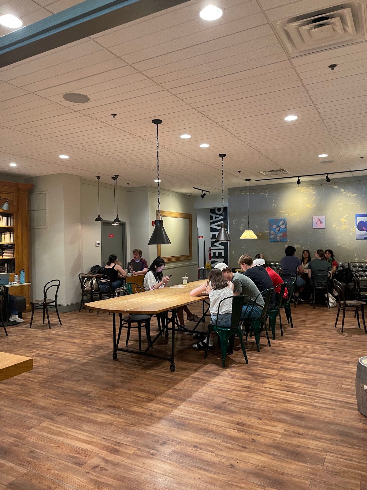 Pavement Coffeehouse - BU specialty coffee shop in Boston - photo 4