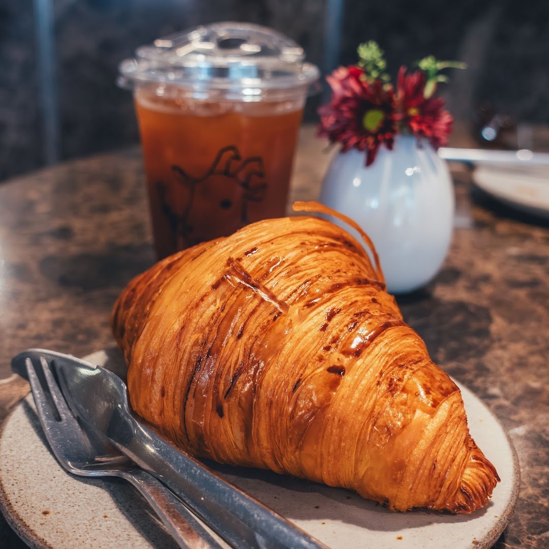 La Cabra Bakery specialty coffee shop in Bangkok - photo 5