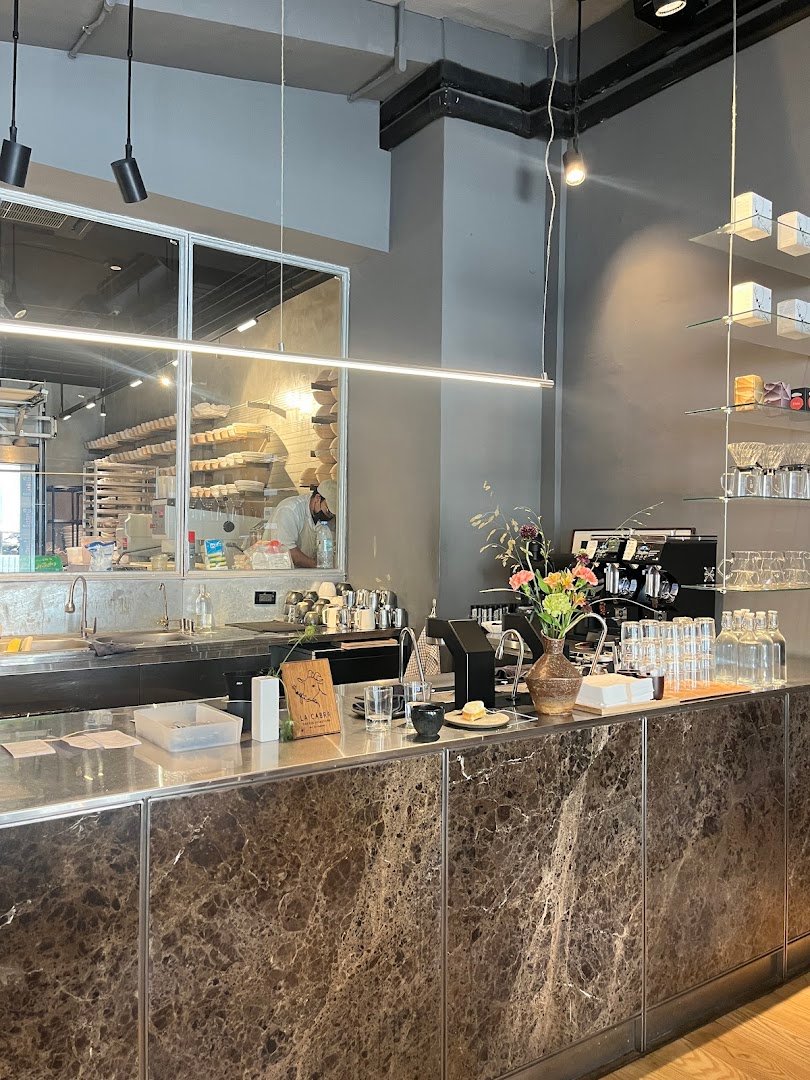La Cabra Bakery specialty coffee shop in Bangkok - photo 7