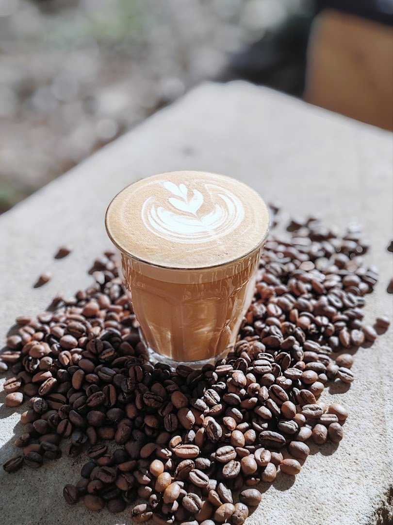 KIN Cafe & Wine Bar specialty coffee shop in Sydney - photo 2