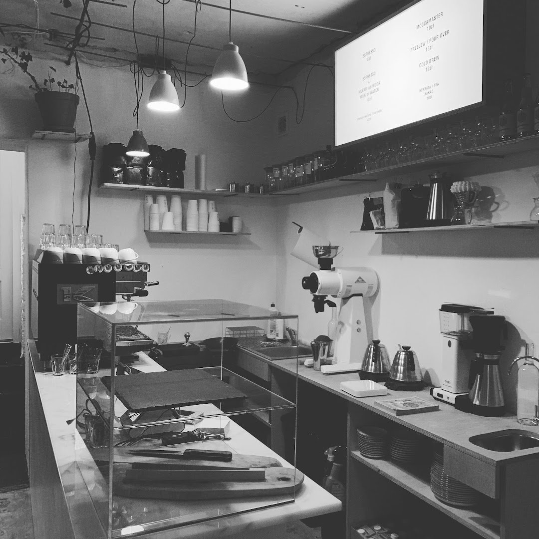 Interior of HAŁAS Coffee+Vinyl, specialty coffee shop in Warsaw