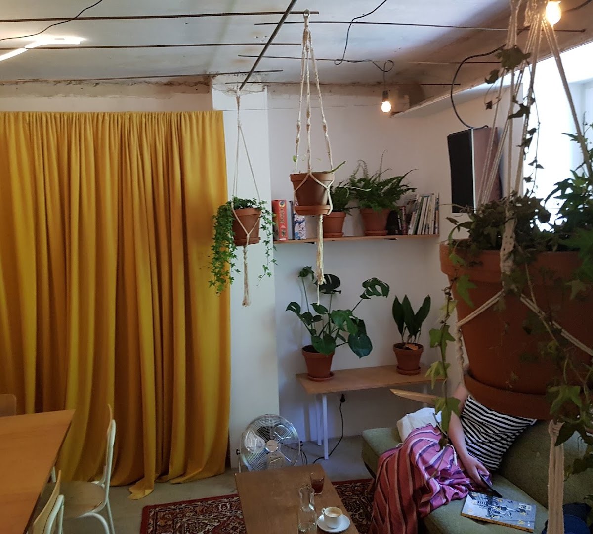 Interior of HAŁAS Coffee+Vinyl, specialty coffee shop in Warsaw