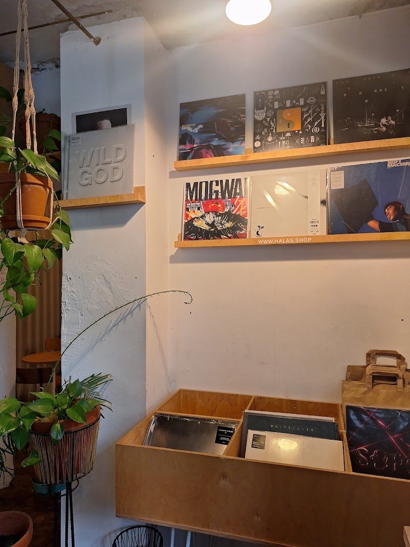 Interior of HAŁAS Coffee+Vinyl, specialty coffee shop in Warsaw